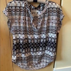 EUC rayon print top - brand Velvet